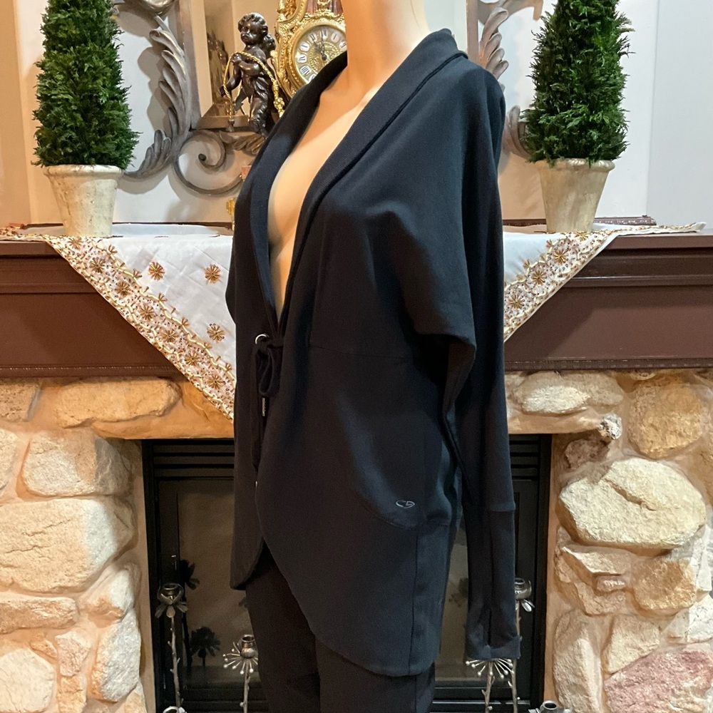Black Champion cardigan with tie waist - Picture 2 of 8